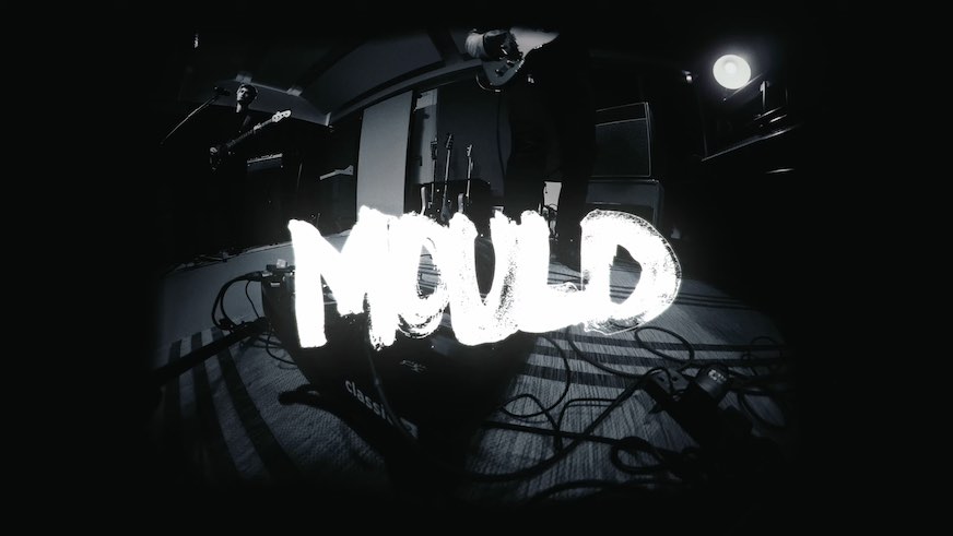 Mould Float Live